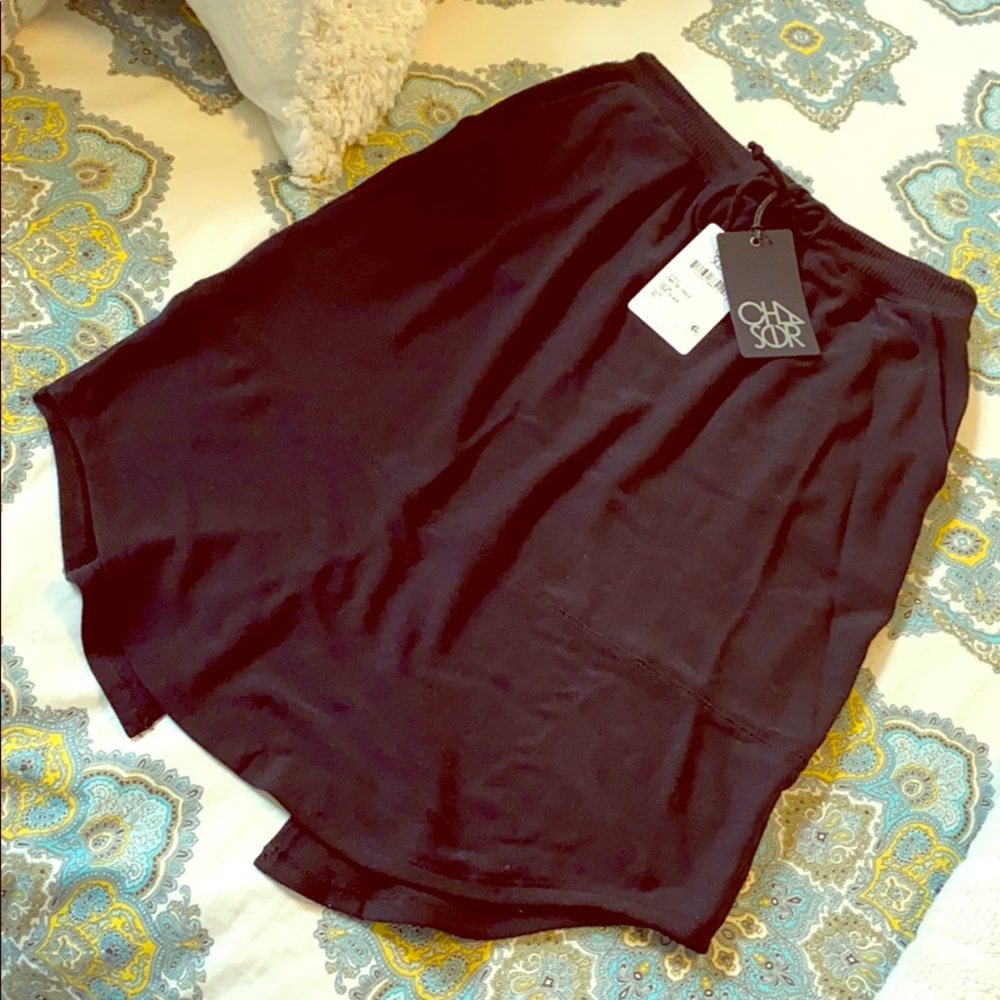 Cotton drawstring skirt.